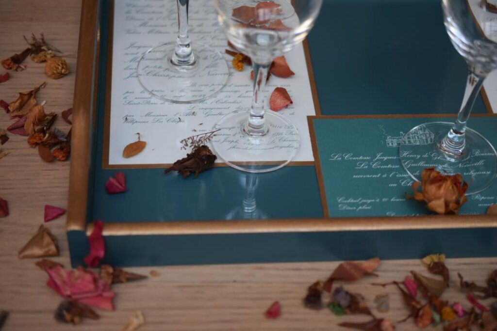 bords dorés sans soubassement